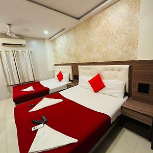 Hotel Atlas Grand Andheri East